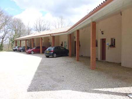 4-parking space